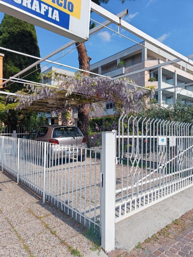 バルドリーノ Casa Lucyヴィラ エクステリア 写真
